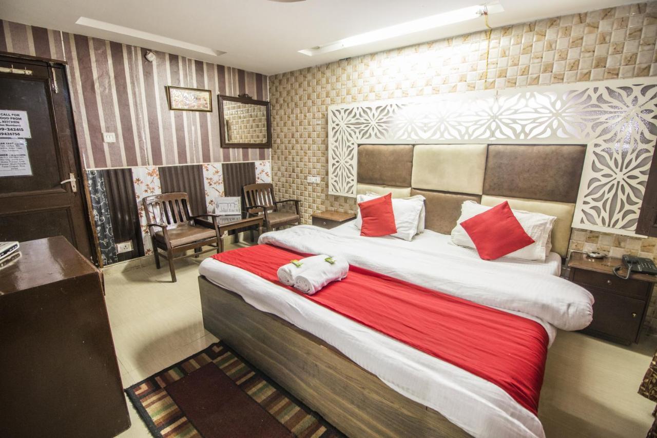 Holiday Plaza Hotell Dalhousie Eksteriør bilde