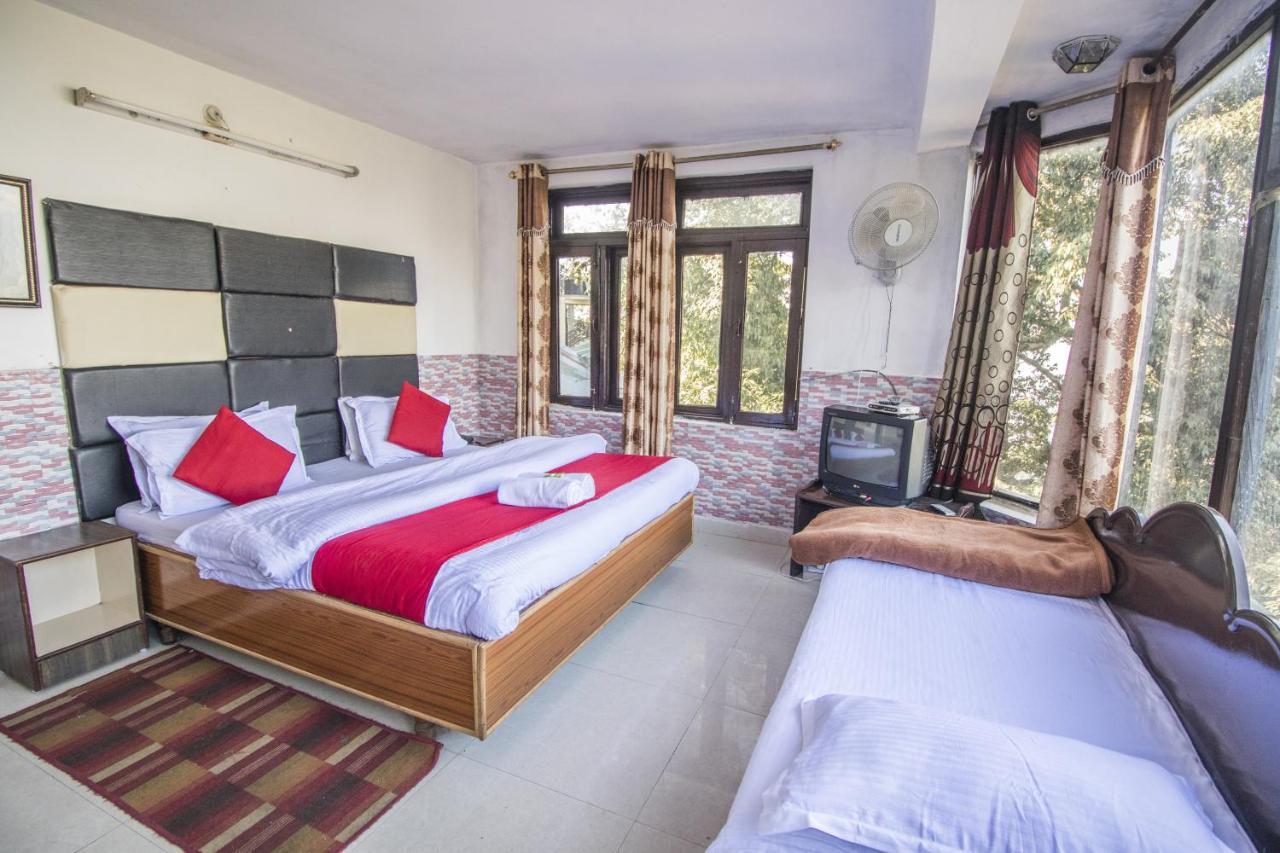 Holiday Plaza Hotell Dalhousie Eksteriør bilde